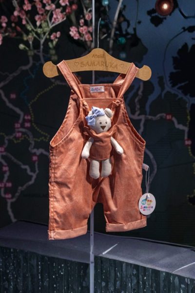 JARDINEIRA INFANTIL NATH COM URSO NO BOLSO